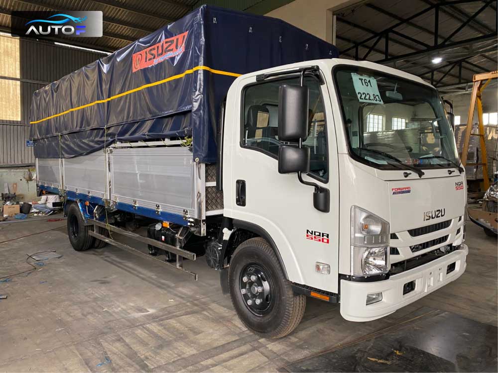 Xe tải Isuzu NQR 550 thùng bạt bửng nhôm (5T & 5.7T) dài 5.7 mét và 6.2 mét